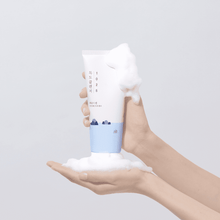 Load image into Gallery viewer, ROUND LAB 1025 Dokdo Cleanser | hebeloft