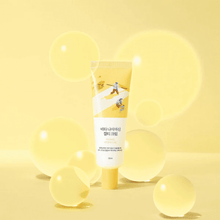 Load image into Gallery viewer, ROUND LAB Vita Niacinamide Dark Spot Cream | hebeloft