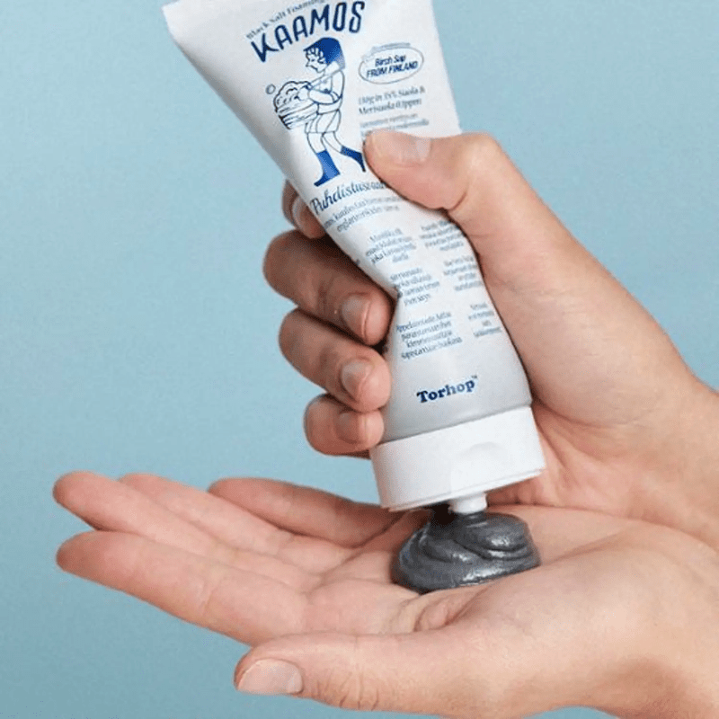 Torhop Kaamos Black Salt Foaming Cleanser 130g | hebeloft