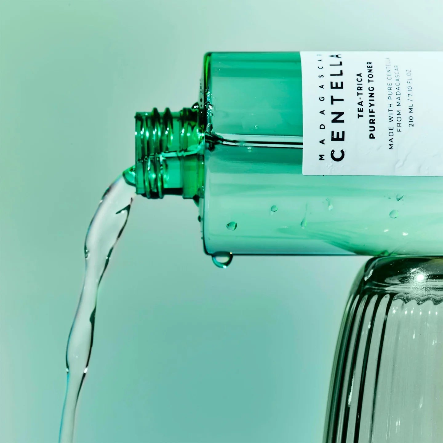 SKIN1004 Madagascar Centella Tea-Trica Purifying Toner 210ml | hebeloft