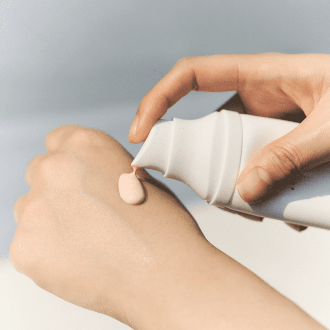 SKIN1004 Tone Brightening Tone-Up Sunscreen SPF 50+ PA++++ | hebeloft